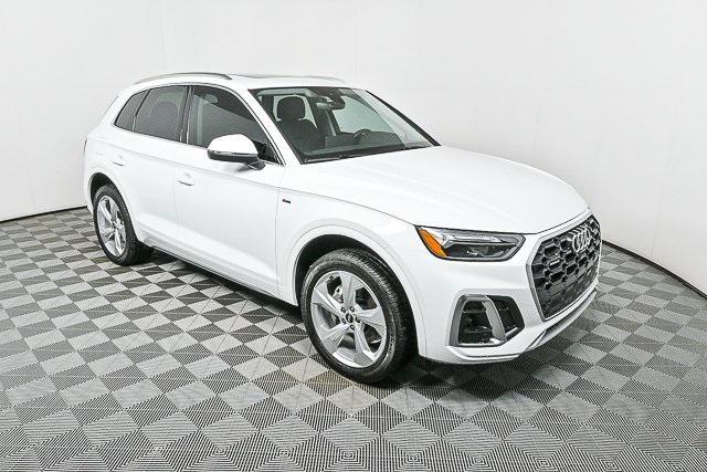 new 2024 Audi Q5 car, priced at $55,895