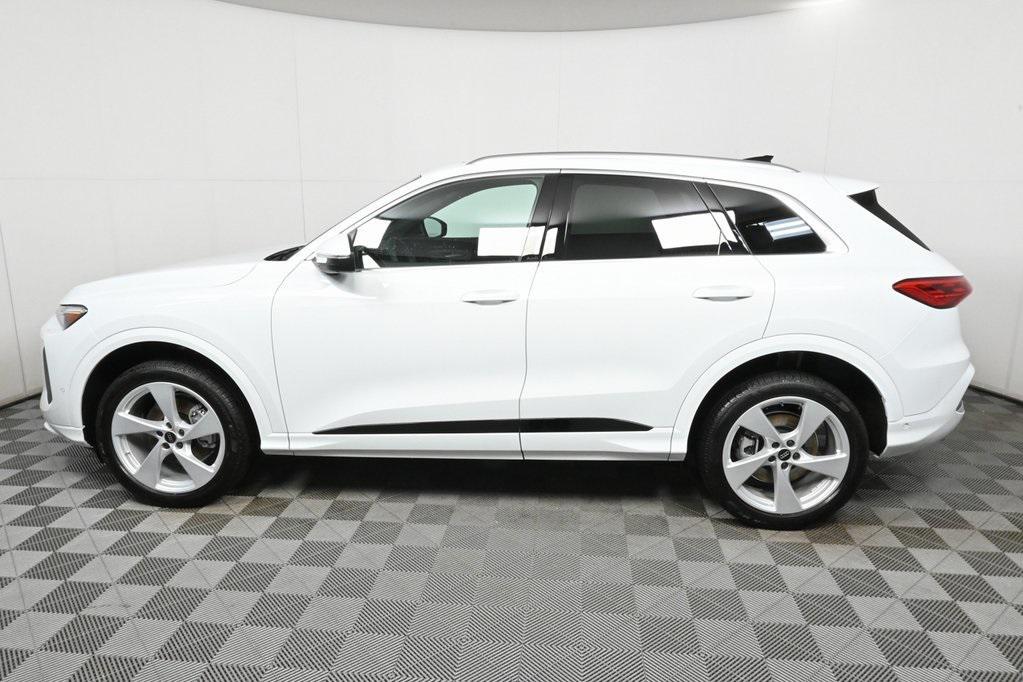 new 2025 Audi Q5 car, priced at $56,729