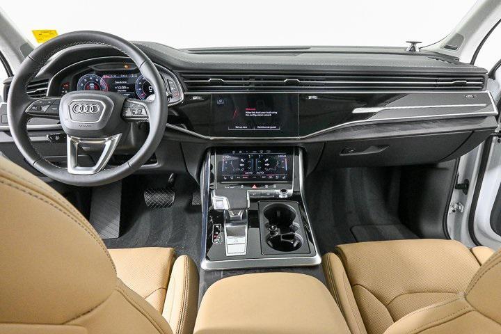 new 2025 Audi Q7 car, priced at $87,124