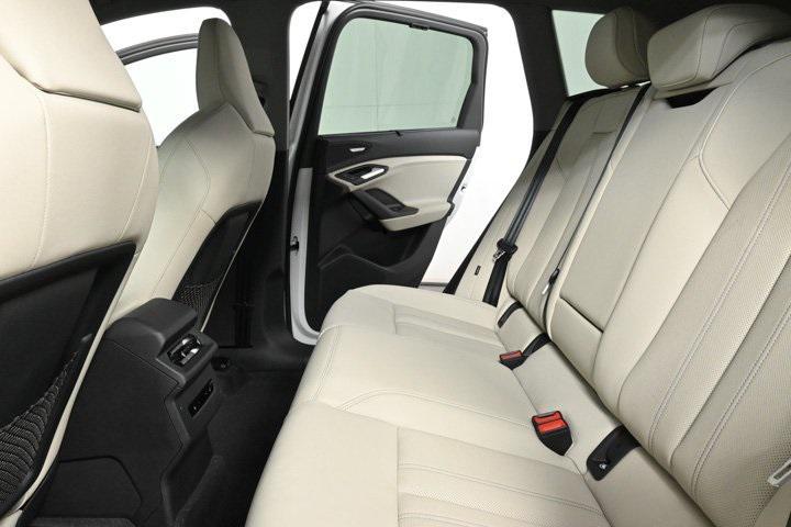new 2025 Audi Q6 e-tron car, priced at $75,425