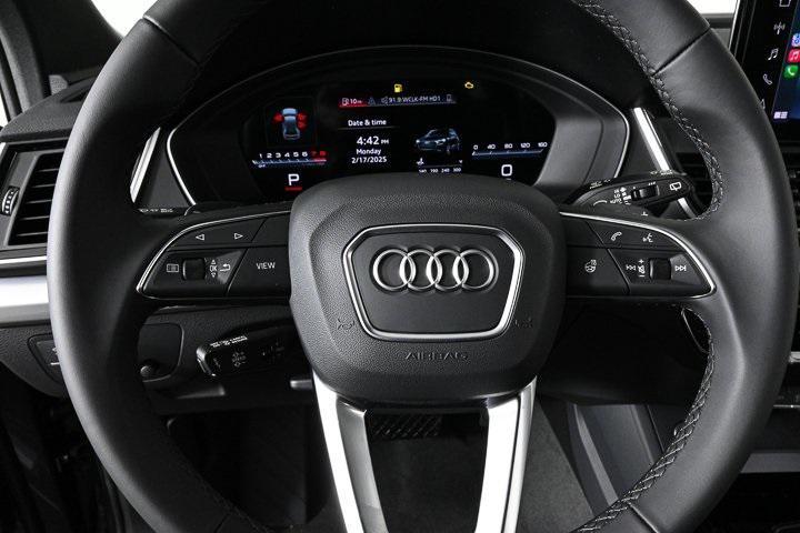 new 2025 Audi Q5 car, priced at $52,577