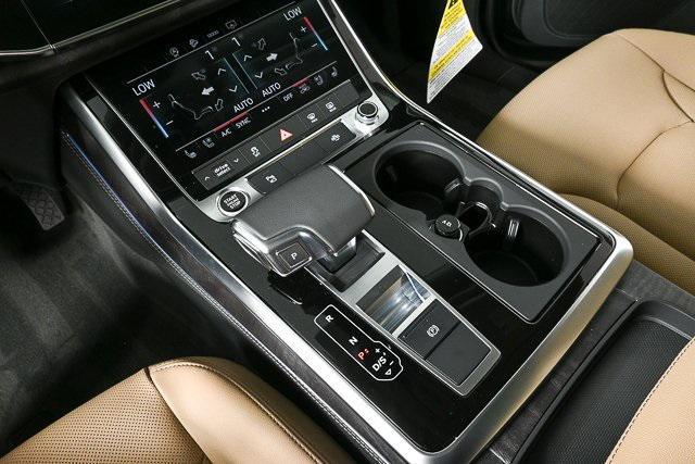 new 2025 Audi Q7 car, priced at $74,195