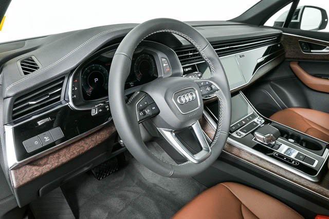 new 2025 Audi Q7 car, priced at $69,455