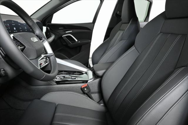 new 2025 Audi Q5 car, priced at $61,390