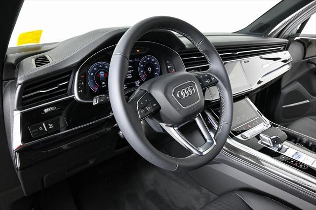 new 2025 Audi Q7 car, priced at $72,480