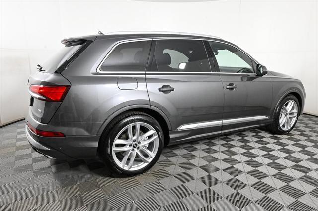 new 2025 Audi Q7 car, priced at $72,480