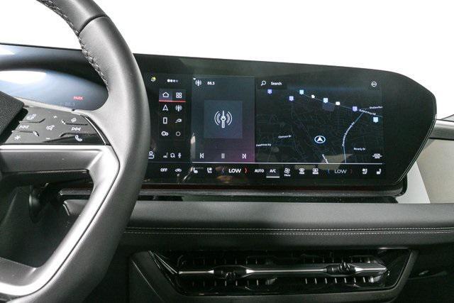 new 2025 Audi Q6 e-tron car, priced at $75,418