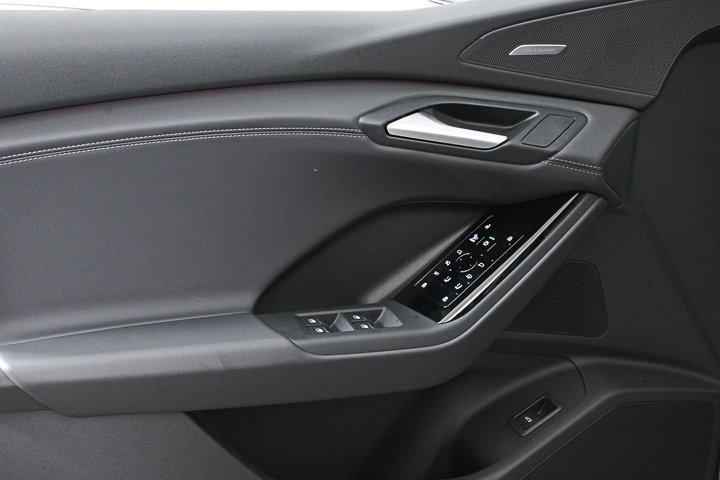 new 2025 Audi Q6 e-tron car, priced at $75,155