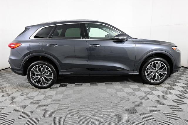 new 2025 Audi Q5 car, priced at $60,975
