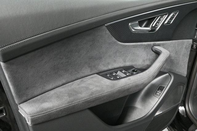 new 2025 Audi RS Q8 car, priced at $162,690