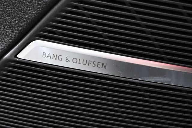 new 2025 Audi Q7 car, priced at $77,796