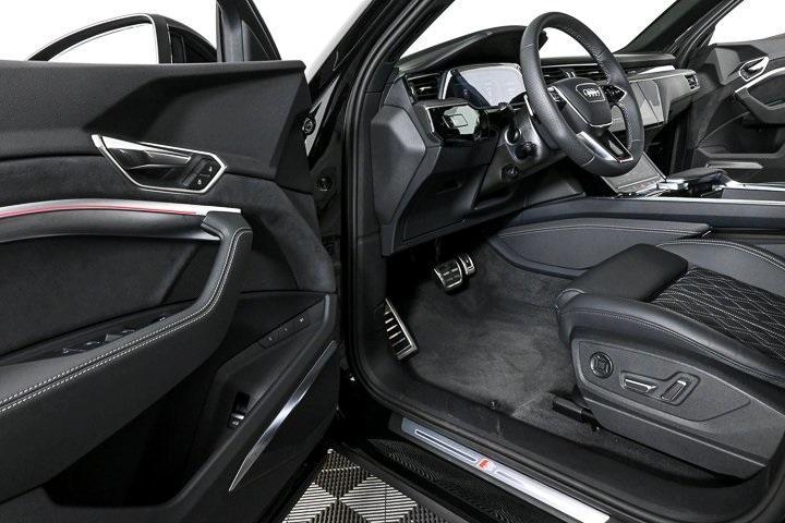 new 2024 Audi SQ8 e-tron car, priced at $107,320