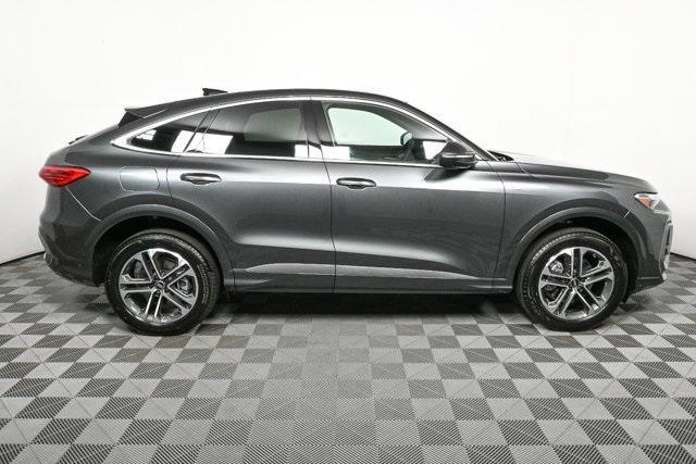 new 2025 Audi Q5 Sportback car, priced at $55,672