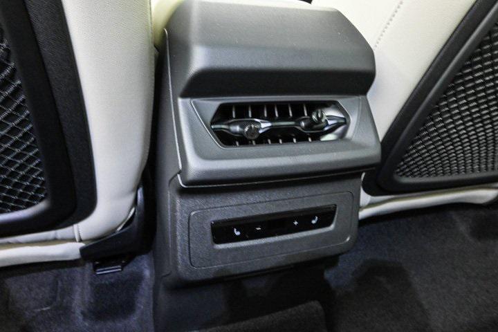 new 2025 Audi Q6 e-tron car, priced at $72,425