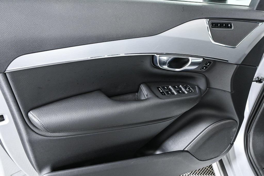 used 2018 Volvo XC90 car, priced at $20,495