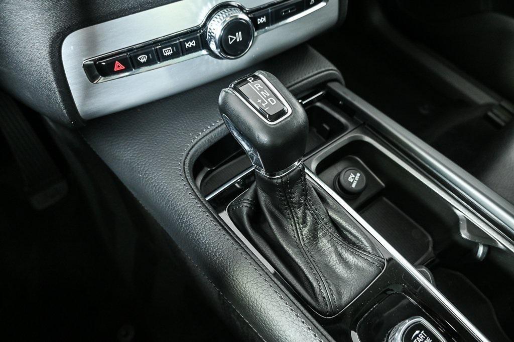 used 2018 Volvo XC90 car, priced at $20,495