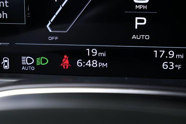 new 2026 Audi RS 6 Avant car, priced at $162,590