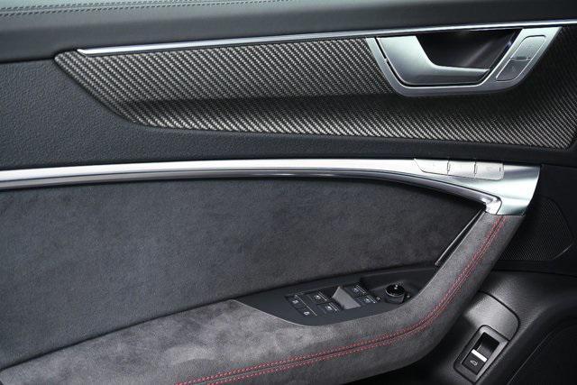 new 2026 Audi RS 6 Avant car, priced at $162,590