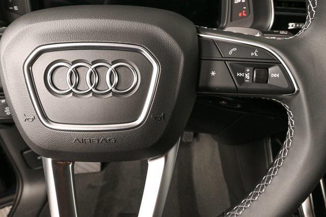 new 2025 Audi Q7 car, priced at $79,563