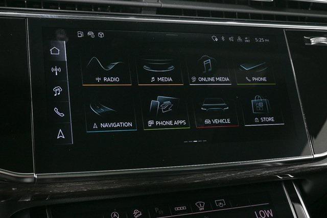 new 2025 Audi Q7 car, priced at $79,563