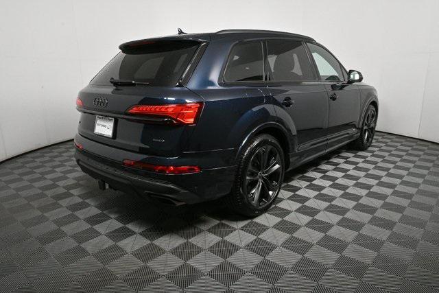 new 2025 Audi Q7 car, priced at $79,563