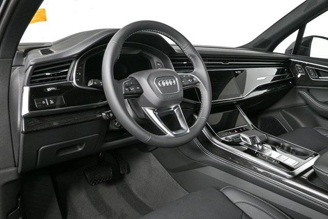 new 2025 Audi Q7 car, priced at $79,563