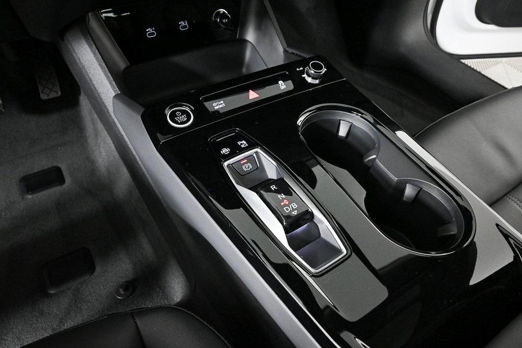 new 2025 Audi A6 e-tron car, priced at $69,435