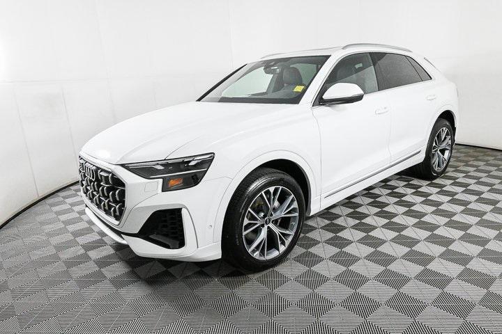 new 2025 Audi Q8 car, priced at $73,644