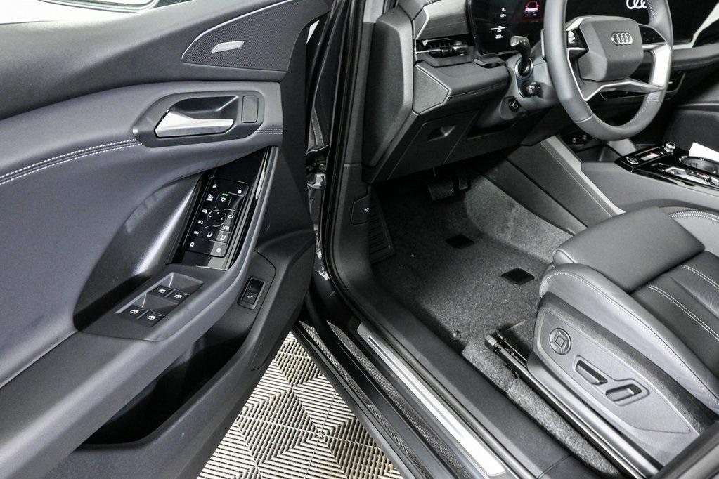 new 2025 Audi Q6 e-tron car, priced at $70,145