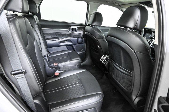 used 2023 Kia Sorento car, priced at $30,995