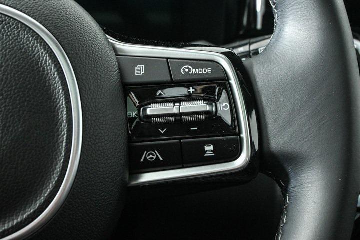 used 2023 Kia Sorento car, priced at $30,995