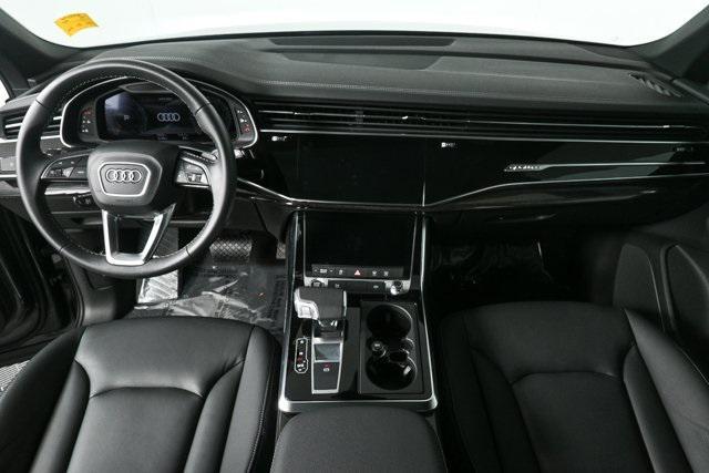 used 2025 Audi Q7 car, priced at $53,995