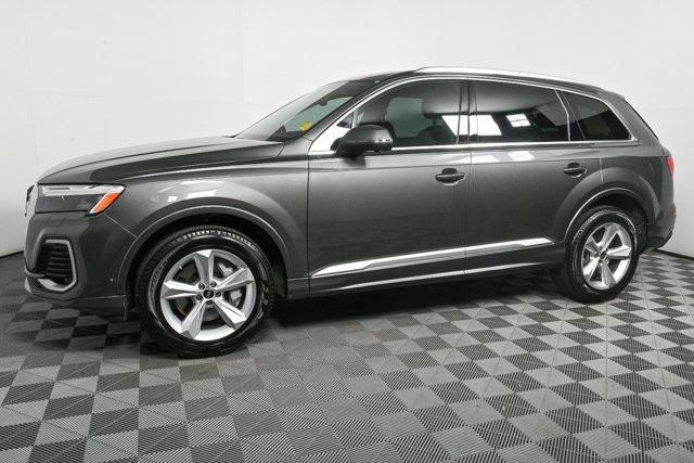 used 2025 Audi Q7 car, priced at $53,995