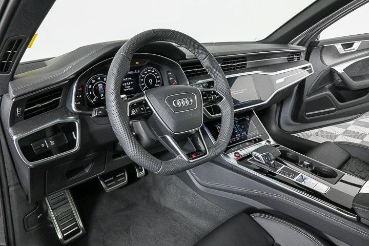 new 2025 Audi RS 6 Avant car, priced at $135,195