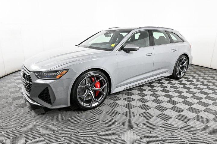 new 2025 Audi RS 6 Avant car, priced at $135,195