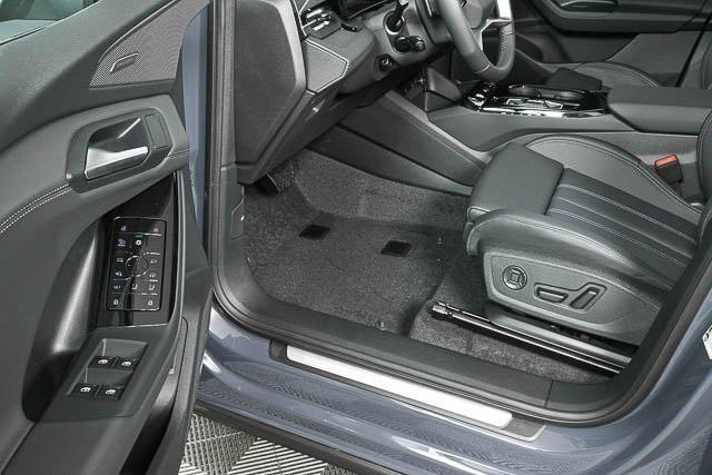 new 2025 Audi Q6 e-tron car, priced at $75,155