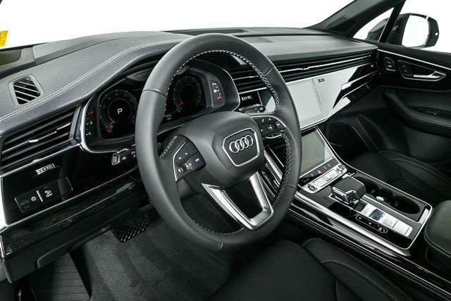 new 2025 Audi Q7 car, priced at $82,908