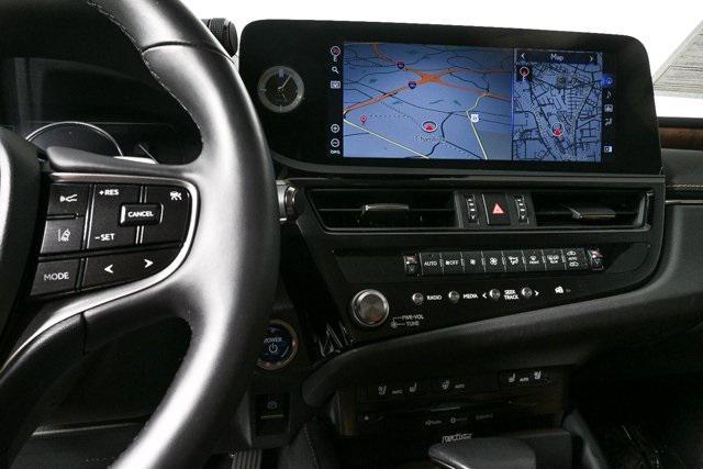 used 2022 Lexus ES 300h car, priced at $33,500