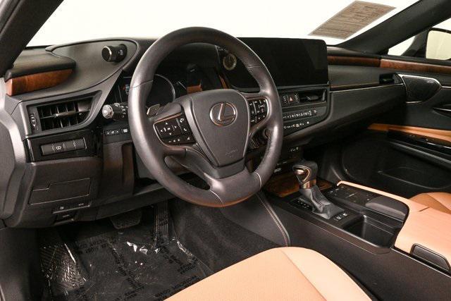used 2022 Lexus ES 300h car, priced at $33,500