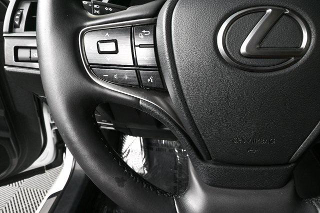 used 2022 Lexus ES 300h car, priced at $33,500
