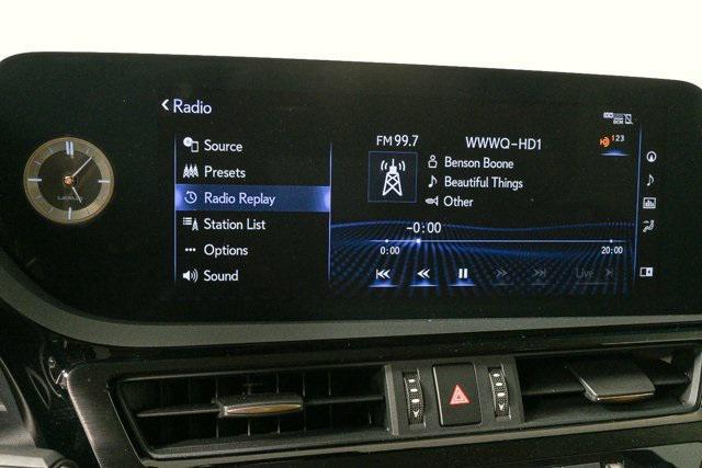 used 2022 Lexus ES 300h car, priced at $33,500