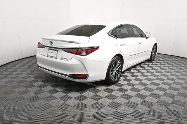 used 2022 Lexus ES 300h car, priced at $33,500