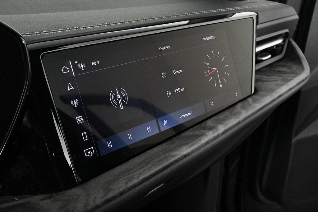 new 2025 Audi Q5 Sportback car, priced at $64,008