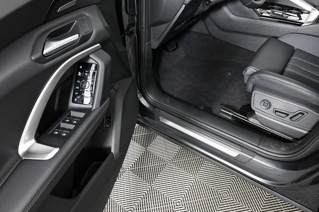 new 2025 Audi Q5 Sportback car, priced at $64,008