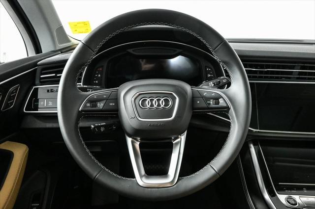 new 2025 Audi Q7 car, priced at $75,127