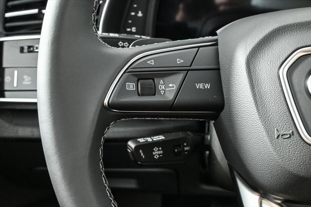 new 2025 Audi Q7 car, priced at $75,127
