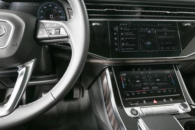 new 2025 Audi Q7 car, priced at $74,681