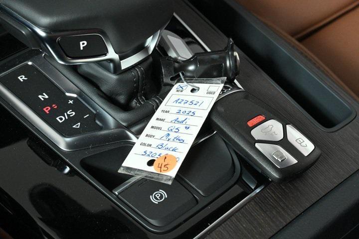 new 2025 Audi Q5 car, priced at $59,625