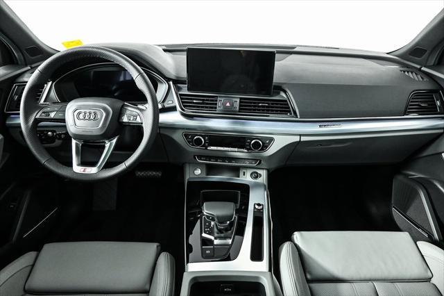 new 2024 Audi Q5 car, priced at $59,627