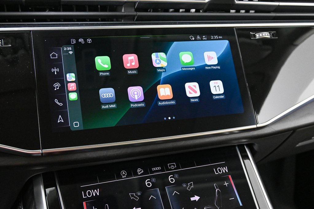 new 2025 Audi Q7 car, priced at $73,157